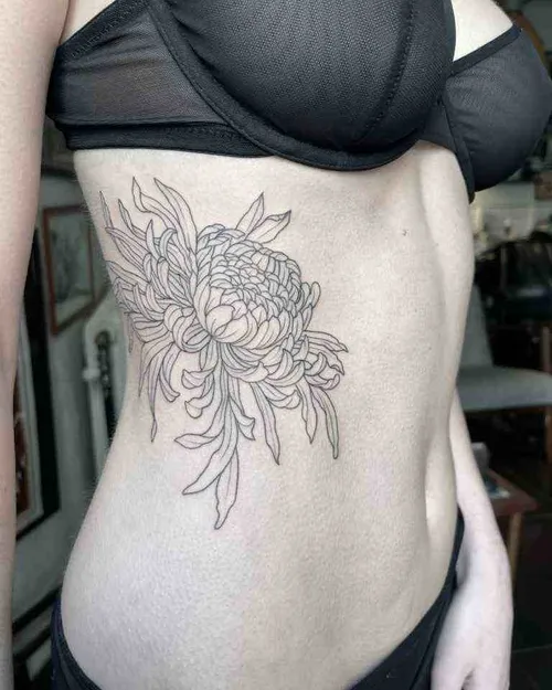 Fine line-tatuering av en ros